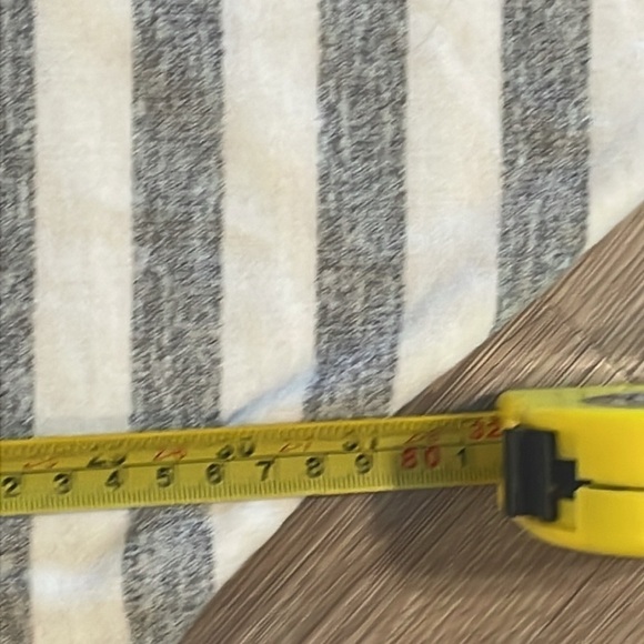 Andree By Unit Women’s Tunic Top Large Grey Striped Bohemian Preppy - Picture 9 of 11